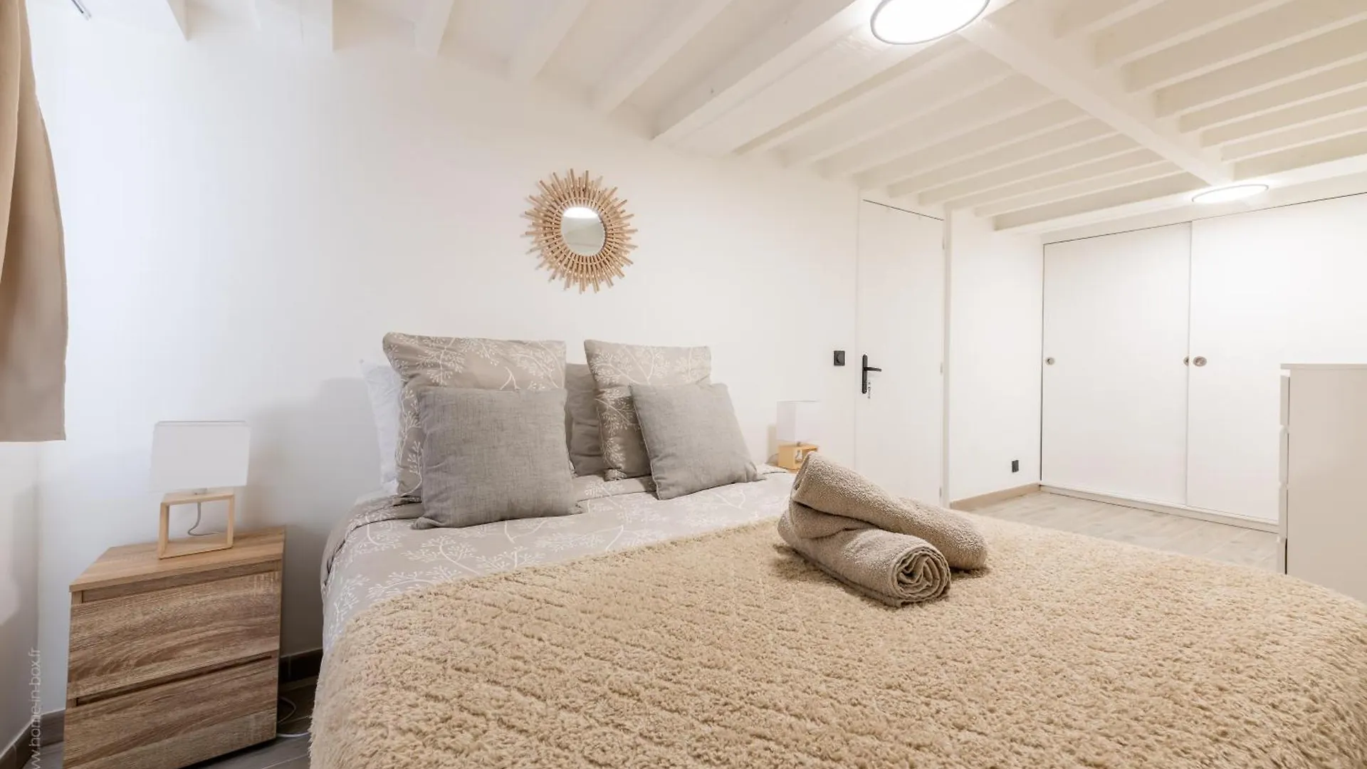 Magnifique Flat Le Belleville - Lumineux - 4 Personnes - Proche Metro 파리 0*,  프랑스